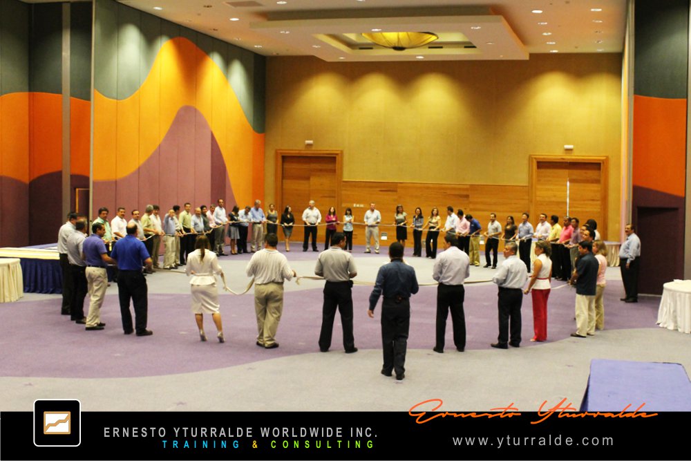 Energía y conexión humana en un Video Foro empresarial